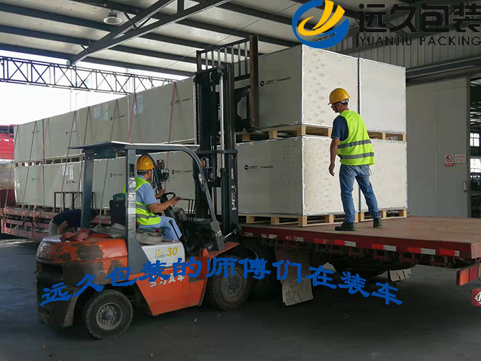 木箱包裝的抗震性能與多個因素相關