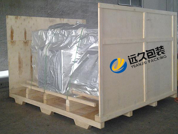包裝木箱底盤結(jié)構(gòu)穩(wěn)定性與在靜止?fàn)顟B(tài)下的承重能力